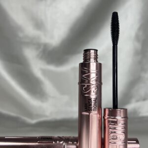 Mascara Sky High TEI a prueba de Agua - CURVATURA WATERPROOF