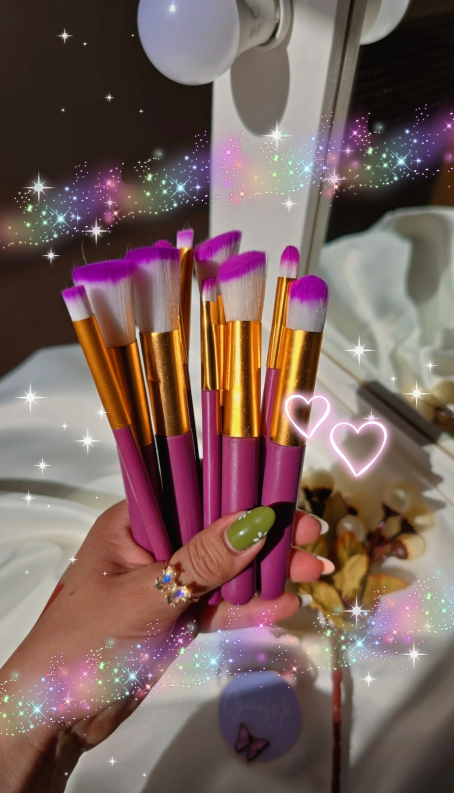 Picsart_25-10-03_19-38-22-567