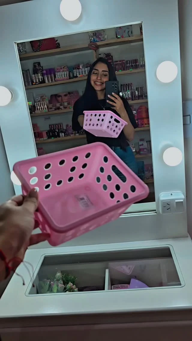 💜Pedidos por la web💜
•
•
•
•
#viral #makeup #envios #genamacosmeticos #ushuaia #parati