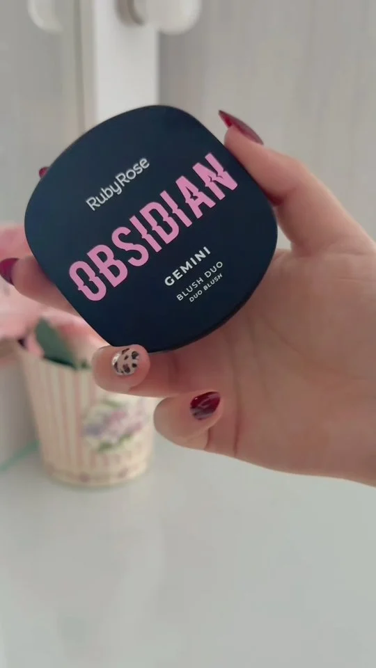 ❤️‍🔥O B S I D I A N❤️‍🔥 Gemini🇧🇷
Rubor Duo: En polvo y crema🔥
3 tonos Disponibles🤭

✅️Encontralos en la web. Link en el perfil
•
•
•
#obsidian #rubyrose #maquillajebrasilero #rubor #genamacosmeticos #fyp #paratiiiiiiiiiiiiiiiiiiiiiiiiiiiiiii #reels #viral